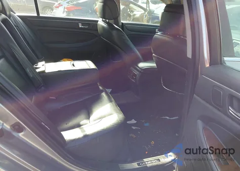 2009 Hyundai Genesis 4.6 from USA, damaged, VIN KMHGC46F09U054456